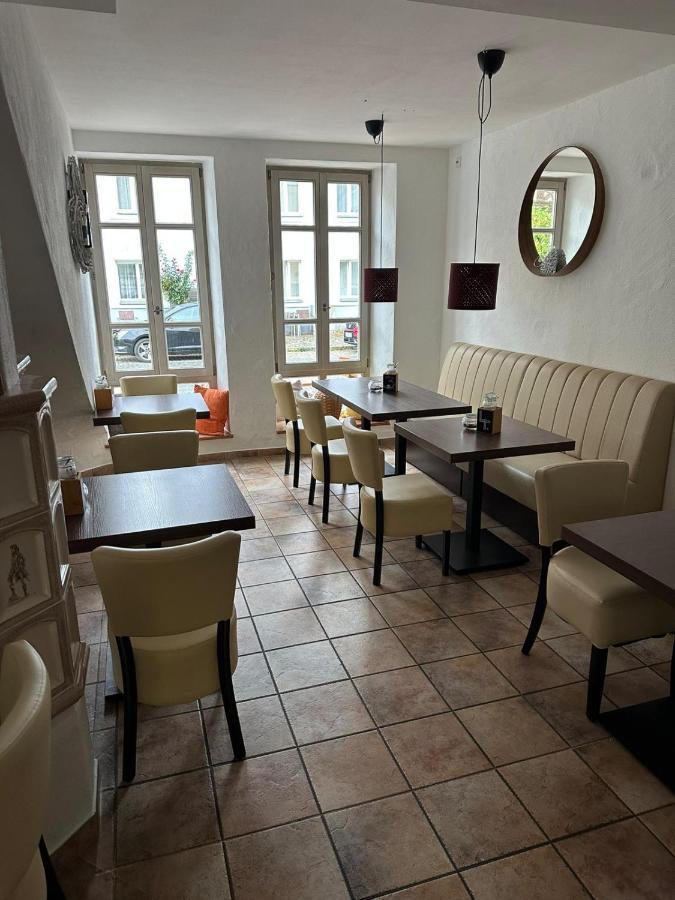 Vinopresso Gmbh - Cafe Roemer Prichsenstadt Eksteriør bilde